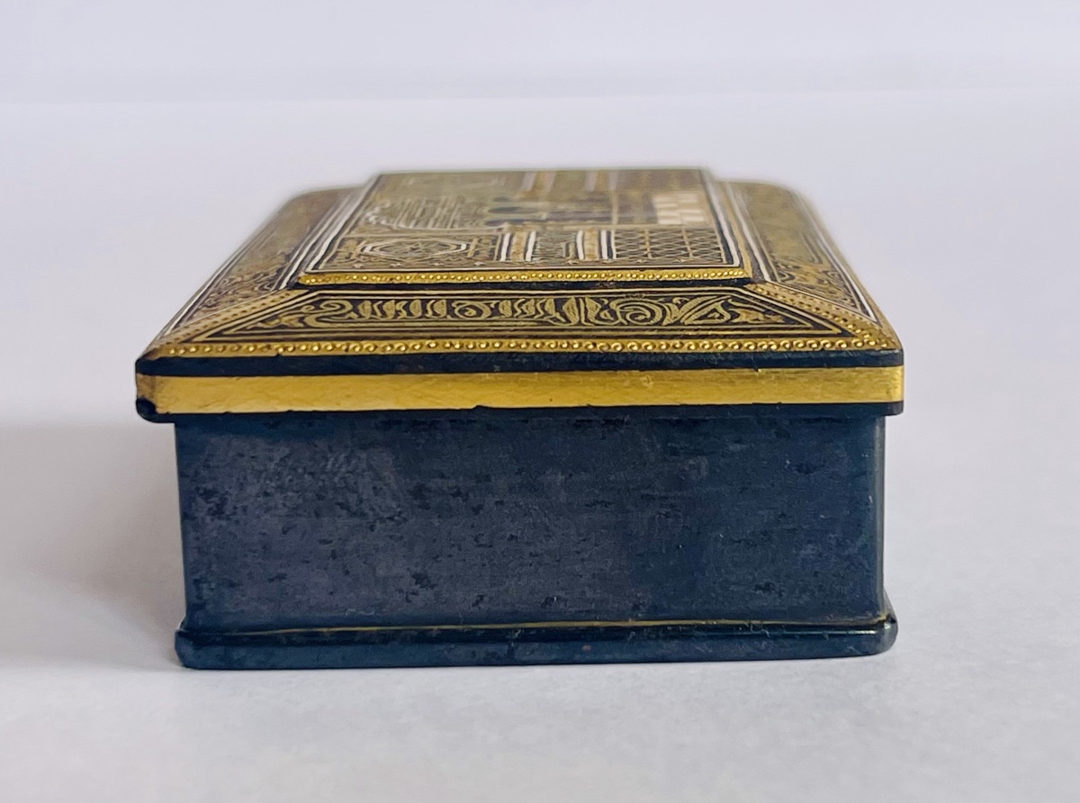 Gold-damasquined Box -photo-1